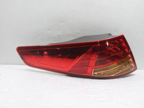 Rear combination tail light assembly (left) compatible with Kia K5 2013, OEM 92401 2T000