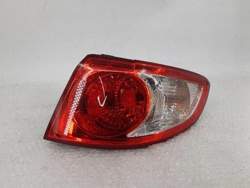 Right outer rear tail light assembly Hyundai Santa FE 2006 OEM 92402 2B000