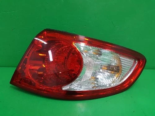 Rear combination tail light compatible with Hyundai Santa Fe 2006, genuine OEM replacement part 92402 2B000