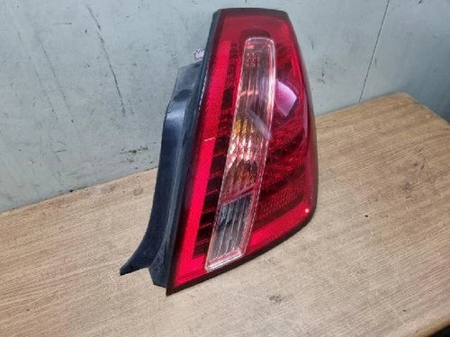 Right rear combination tail light assembly Kia Amanti 2008 OEM 92402 3F500