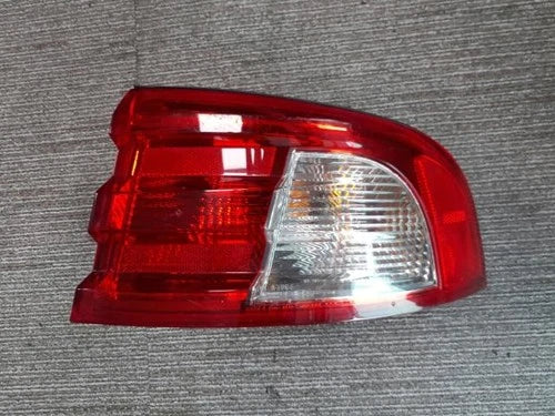 Kia 2001 - Faro/Calavera trasero combinado derecho OEM 92421 3C070