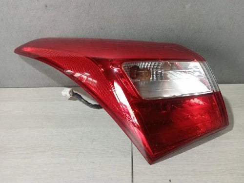 Left rear tail light assembly compatible with Hyundai i30 2014, genuine OEM replacement part 92401 A5001
