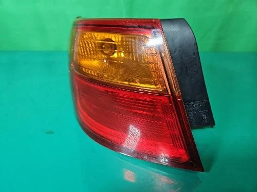 Left rear combination tail light compatible with Kia K5 2016, genuine OEM replacement part 92401 2T500