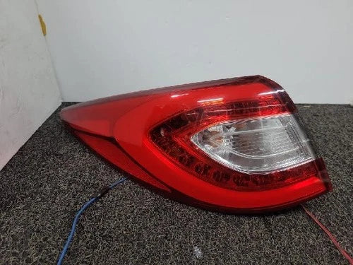 Left rear combination tail light assembly compatible with Hyundai Tucson 2014, genuine OEM replacement part 924012S500
