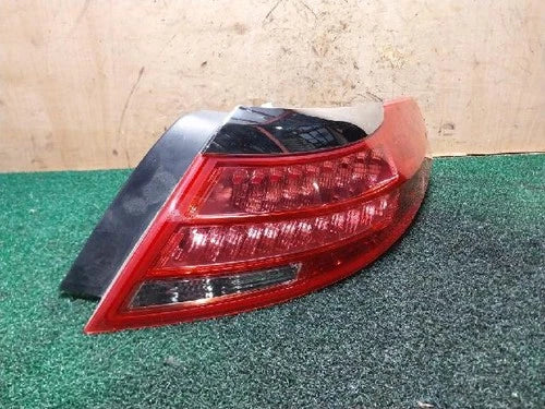 Renault Korea 2018 Combination Tail Light (right side/passenger side) OEM 265507465R