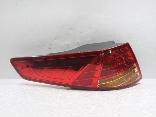 Left rear combination tail light assembly compatible with Kia K5 2011, genuine OEM replacement part 92401 2T000