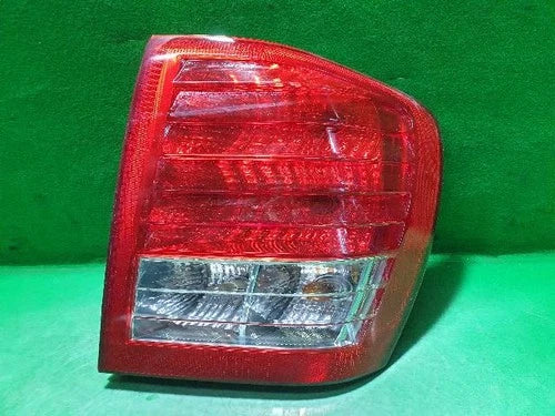Conjunto de faro/calavera trasero derecho combinado para Kia Carnival 2010, pieza original OEM 92402 4J000