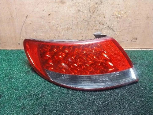 Rear combination tail light (left) compatible with Hyundai Azera 2006, genuine OEM replacement part 924013L