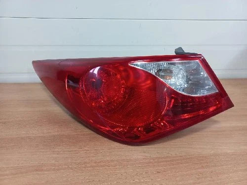 Conjunto de faro/calavera trasero exterior izquierdo para Hyundai YF 2012, pieza original OEM 92401 3S010