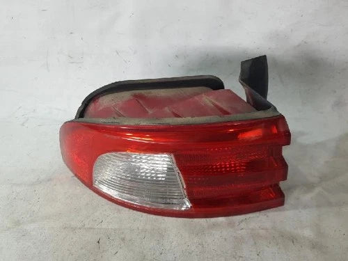Rear combination tail light (left) compatible with Kia Optima 2002, genuine OEM replacement part 92410 3C001