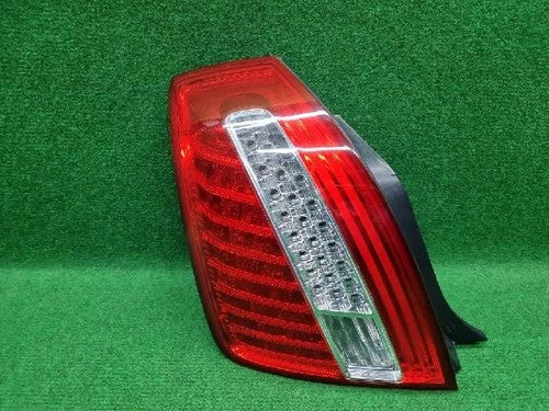 Left rear tail light assembly compatible with Kia Amanti 2010, LH OEM 92401, 3F800