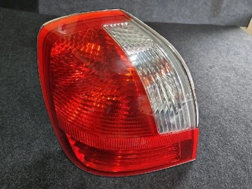 Rear Used OEM Tail Light - light assembly of reverse gear left (Tail Light left) compatible with Hyundai Azera 2002, OEM 92401 39700