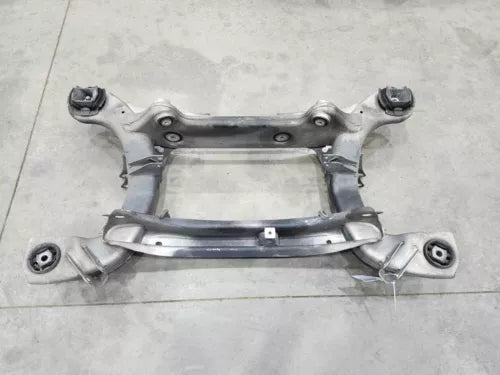 Refacción OEM Usada - Subchasis trasero para Mercedes Benz S430 S500 W220 (años 2000-2006) OEM 2203507408