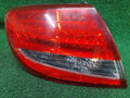 Left rear combination tail light assembly compatible with Hyundai Azera 2010, genuine OEM replacement part 92401 3L500