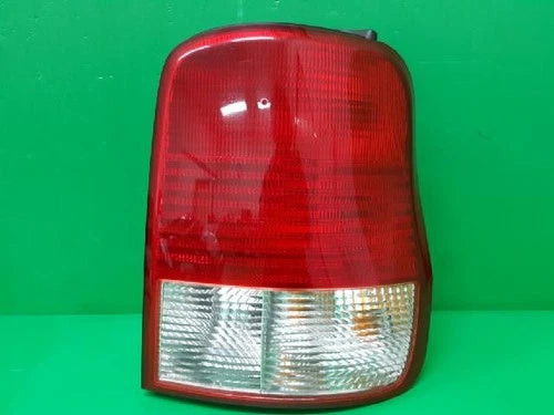 Right rear tail light assembly compatible with Kia Carnival 2002, genuine OEM replacement part 0K53A 51150