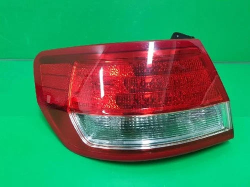 Right rear tail light assembly compatible with Lincoln MKZ 2011, OEM 9H63 13B505 A