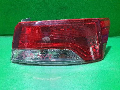 Conjunto de faro/calavera trasero exterior derecho (OEM) Kia 2013, 92402 1M300