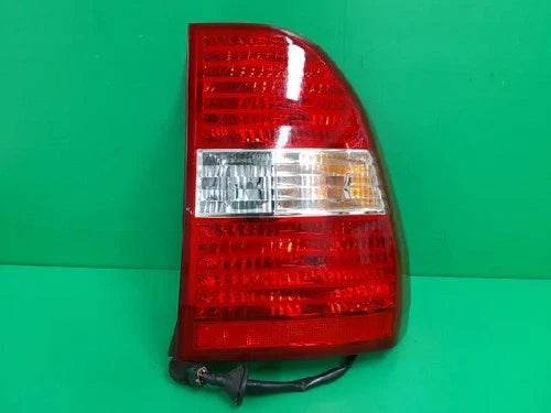 Right rear combination tail light assembly compatible with Kia Sportage 2005, genuine OEM replacement part 924021F001