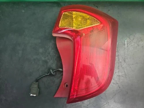 Right rear combination tail light assembly OEM 92402 1Y000 compatible with Kia Picanto 2014