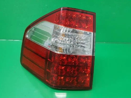 Left rear combination tail light assembly compatible with Kia Borrego 2008, genuine OEM replacement part 92401 2J100