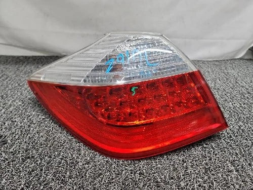 Rear combination tail light (left) compatible with Hyundai Genesis Coupe 2009, genuine OEM replacement part 924013M060