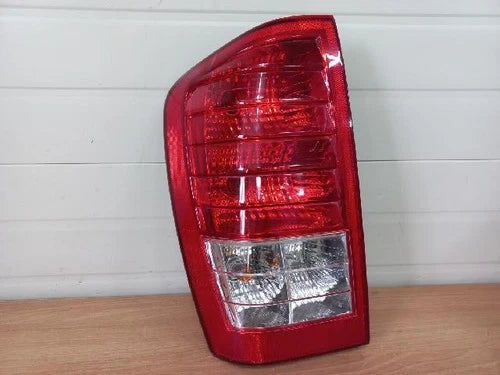 Conjunto de faro/calavera trasero izquierdo para Kia Carnival 2013, pieza original OEM 92401 4J000