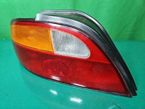 Left rear tail light compatible with Hyundai Elantra 1998, genuine OEM replacement part 92401, 29000