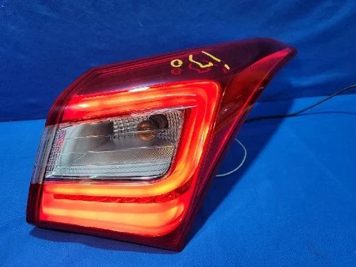 Right rear combination tail light assembly OEM 92402 A5101 compatible with Hyundai i30 2014
