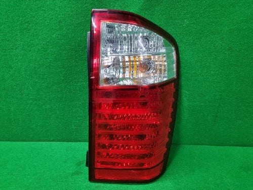 Conjunto de faro/calavera trasero derecho combinado para Kia Carnival 2006, pieza original OEM 92402 4D000