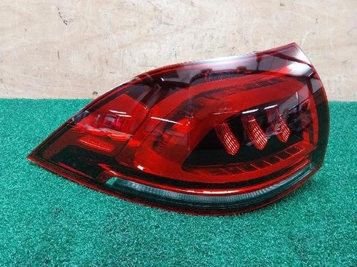 Left rear tail light LED compatible with Mercedes Benz 250 BlueTEC 4MATIC 2020, genuine OEM replacement part A1679063104