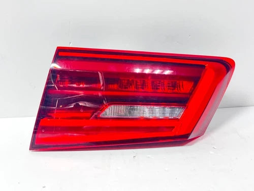 Rear tail light inner right of the passenger side compatible with BMW G30 M550i M5 2017-2020 63217376476