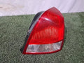 Right rear combination tail light assembly compatible with Hyundai Elantra 2000, genuine OEM replacement part 92402 2D000