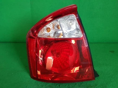 Rear Used OEM Tail Light - Kia 1.5 GOLD 2004 assembly left rear tail light OEM 92401 2F000
