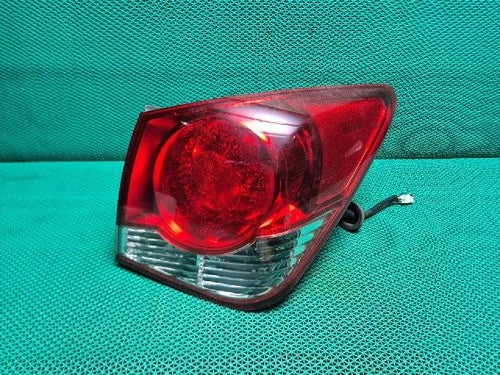 Luz trasera / calavera derecha para Chevrolet 2010, pieza original OEM 95393940