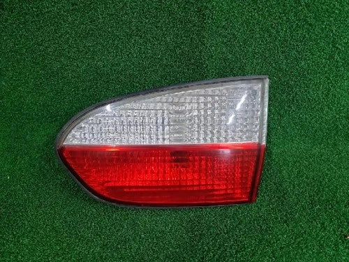 Right outer rear tail light assembly compatible with Hyundai H-1 2001, genuine OEM replacement part 92402 4A500