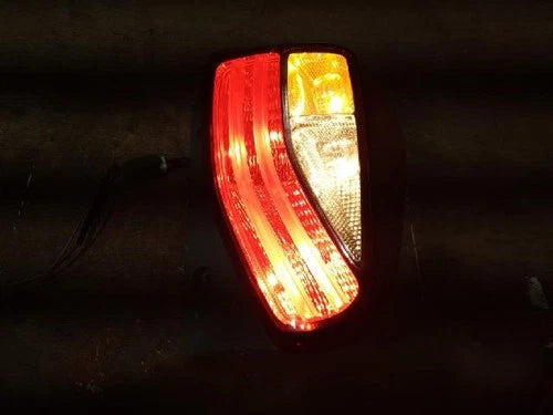 Right rear combination tail light assembly compatible with Kia Ray 2012, genuine OEM replacement part 92402-A3000