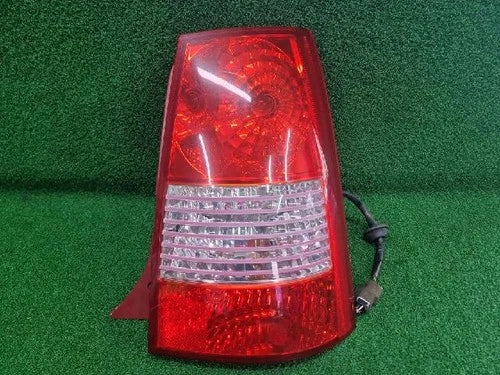 Right rear combination tail light assembly compatible with Kia Picanto 2008, genuine OEM replacement part 92402 07000