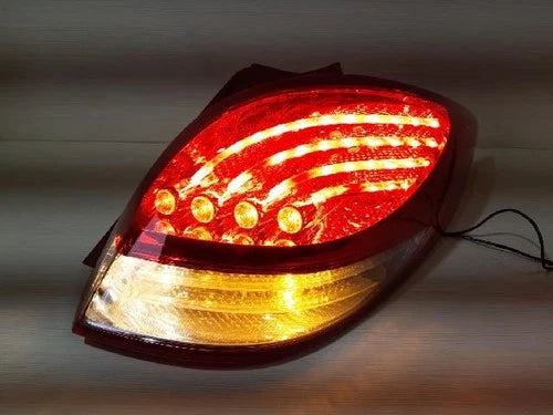 Right rear tail light compatible with Hyundai Veloster 2012, genuine OEM replacement part 924022V110