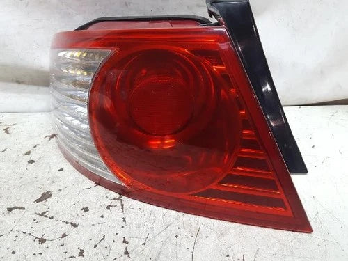 Rear combination tail light Kia Amanti 2004 (driver side) OEM 924013F000
