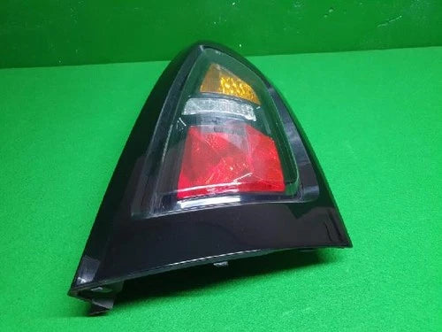 Used OEM Part - light assembly/tail lights rear combination compatible with Kia Soul 2011, genuine OEM replacement part 92420 2K000