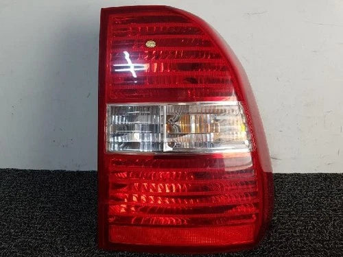 Right rear combination tail light compatible with Kia Sportage 2006, genuine OEM replacement part 92402 1F003