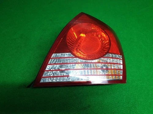 Conjunto de faro/calavera trasero derecho combinado OEM 92402 2D500 para Hyundai Elantra 2005