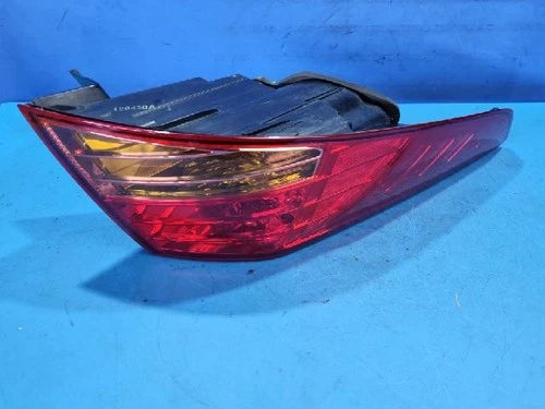 Rear combination tail light (left) compatible with Kia K5 2013, OEM 92401 2T000