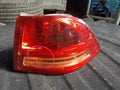 Conjunto de faro/calavera trasero combinado derecho Kia 2008 OEM 92402 2G007