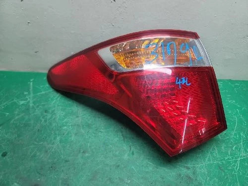 Rear Used OEM Tail Light - Hyundai Veracruz 2008 assembly left rear tail light, outer, LH OEM 924013J000