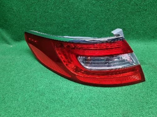 Left outer rear tail light assembly compatible with Hyundai Azera 2012, genuine OEM replacement part 92403 3V000