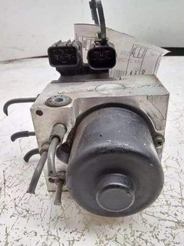 Bomba/Módulo ABS OEM usada - ABS Anti-Lock Brake Pump 1999 Toyota Camry 4405033020