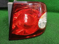 Kia 2006 Luz trasera / calavera combinada derecha (lado del conductor) OEM 92402 2G000
