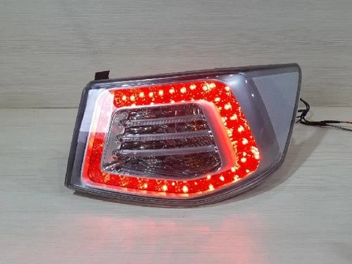 Luz trasera / calavera combinada derecha Kia 2010 OEM 924021Q000