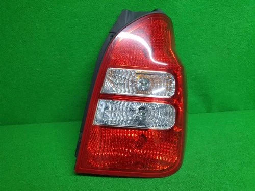 Right rear combination tail light assembly compatible with Hyundai Terracan 2006, genuine OEM replacement part 92402 H1510